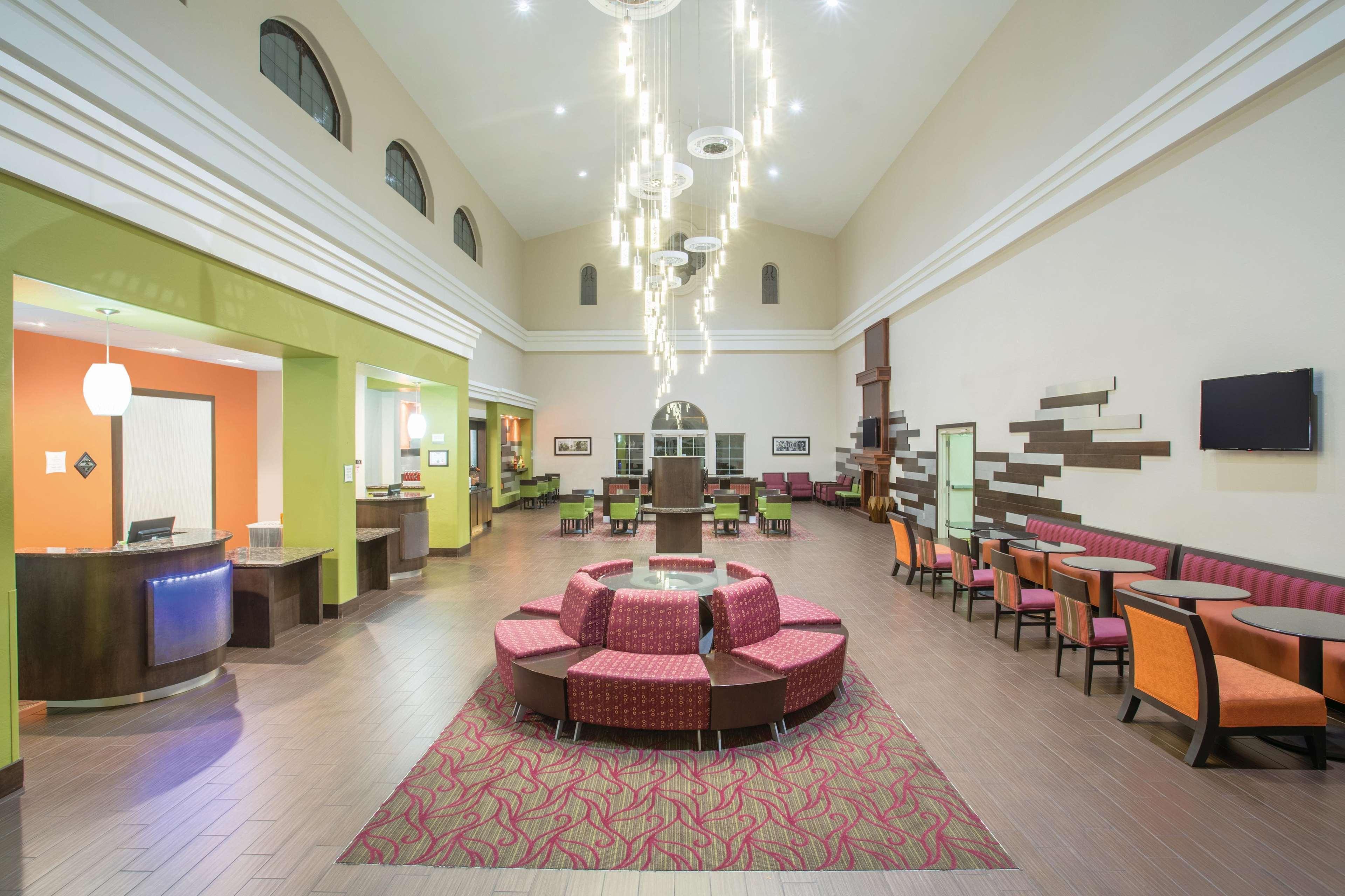 La Quinta By Wyndham Conference Center Prescott Hotel Exterior photo